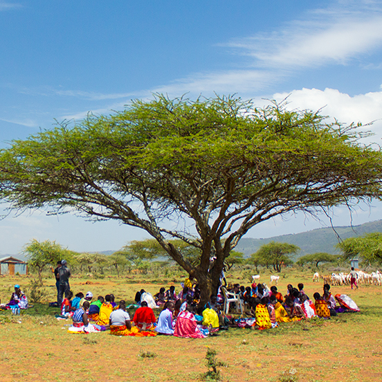 Local Kenyan artisans working together
